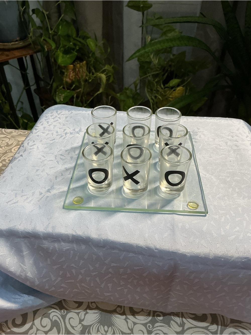 Glass Tic-Tac-Toe Shot Glass Set - Clear